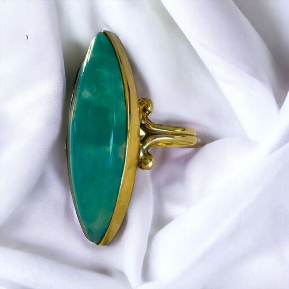 REAL 10k Yellow Gold ANTIQUE Green Agate Ring Sz 6 Victorian Navette Chrysoprase - Picture 5 of 16